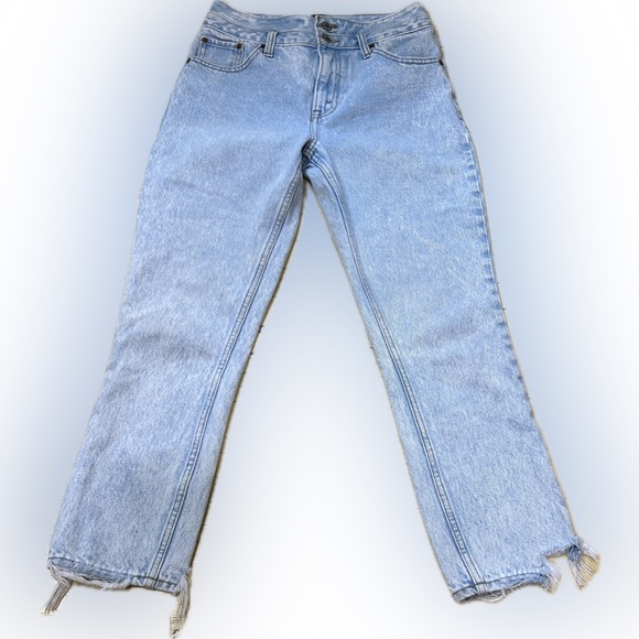 Abercrombie & Fitch Women’s High Rise Mom Jeans. Size 26/ 2R - Picture 1 of 14